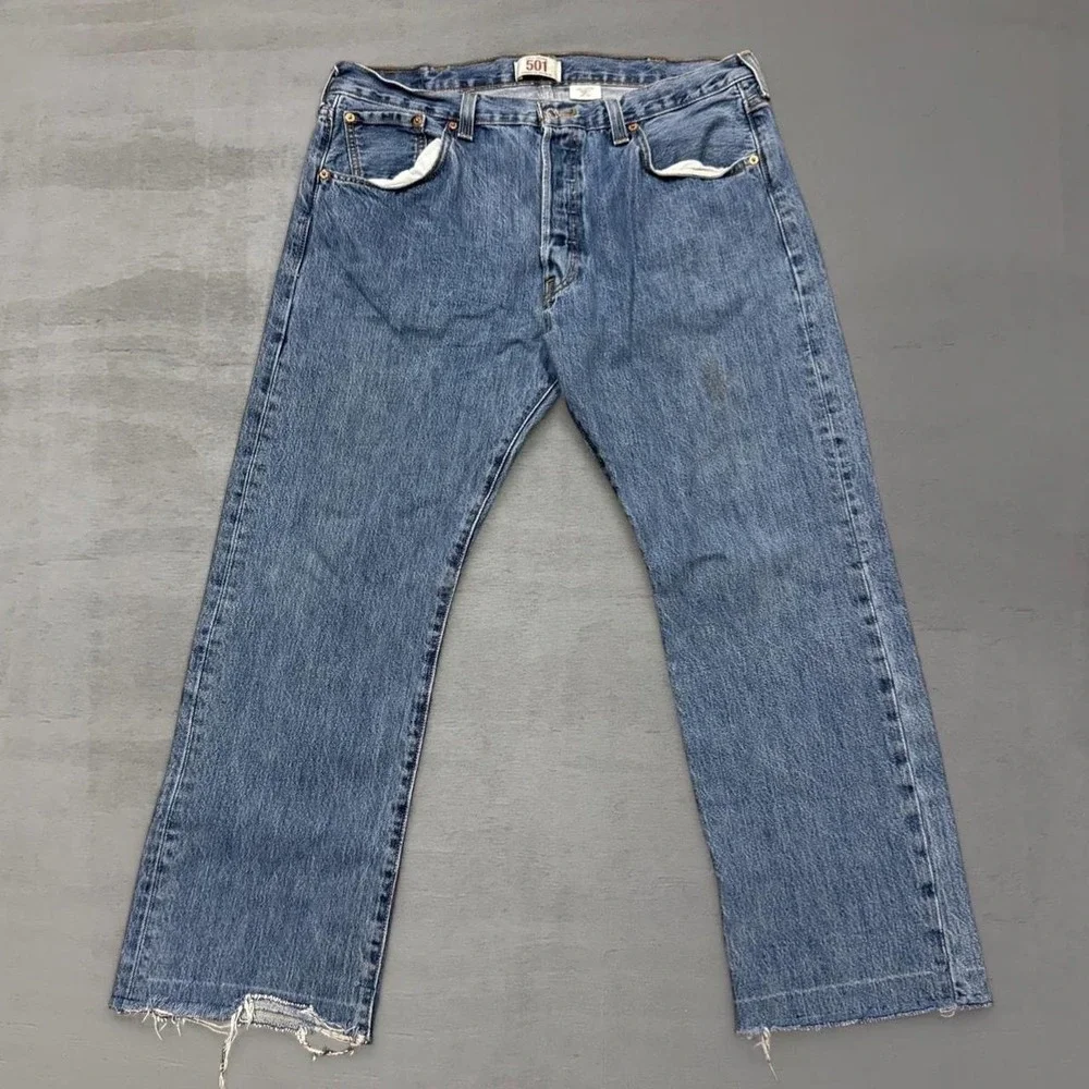 Levi's 501 Jeans Blue Straight Leg Button Fly Denim‎ 36 x 27